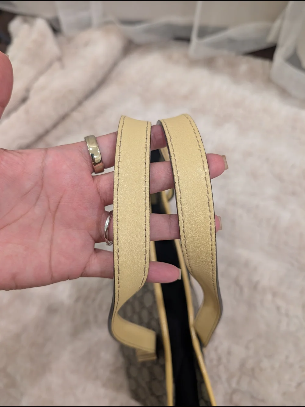 Gucci Beige Monogram Tote Bag - Beige/Yellow Trim